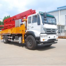 concrete-pump-truck-max-speed-90-km-h-engine-power-310-hp.jpg